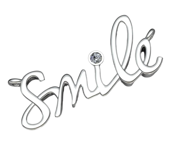 Кулон с надписью Smile