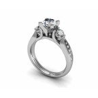 Кольцо с крупным камнем и дорожками камней Os 2517