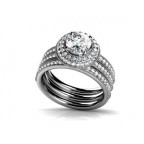 Кольцо тройное с крупным камнем в обрамлении мелких камней Os 2579