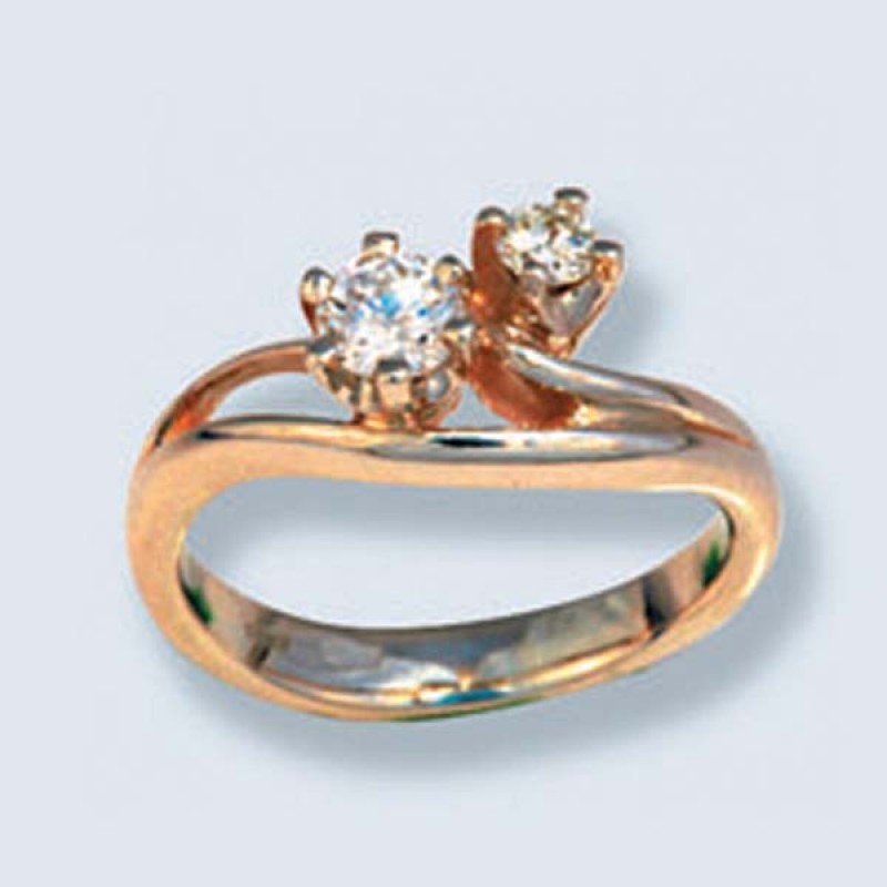 Кольцо с камнями 121