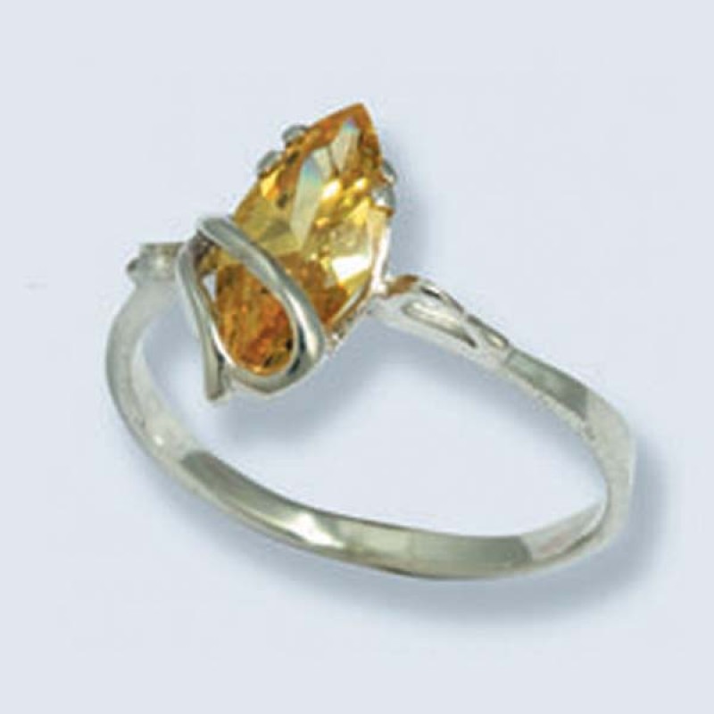 Кольцо с камнем 1465