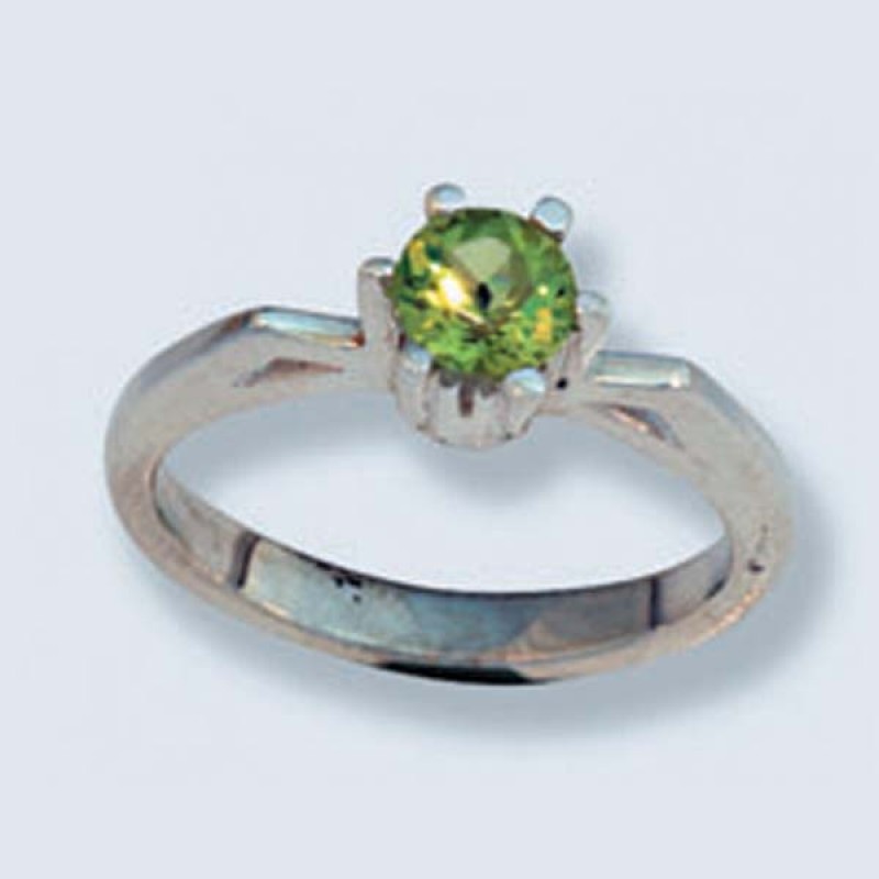 Кольцо с камнем 1131