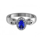 Кольцо с крупным камнем в обрамлении мелких камней Os 1530