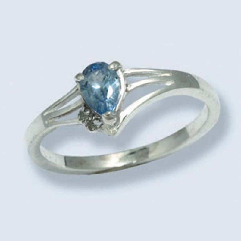 Кольцо с камнями 1762