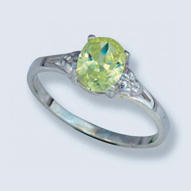 Кольцо с камнем 2023