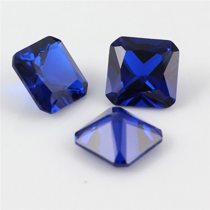 Сапфир квадрат - 2мм