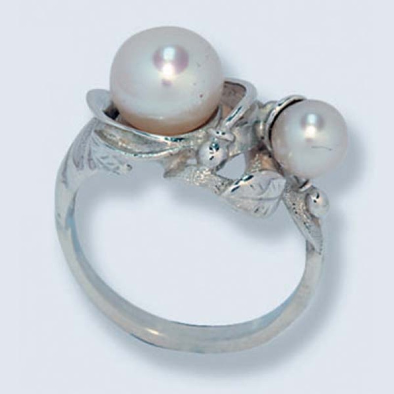 Кольцо с жемчугом 1622