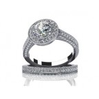 Кольцо двойное с крупным камнем в обрамлении мелких камней Os 2693