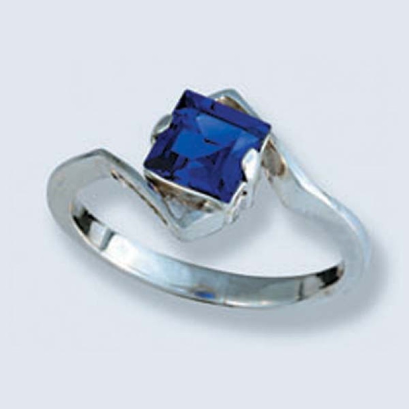 Кольцо с камнем 1525