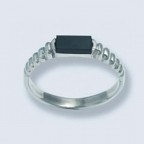 Кольцо с камнем 572