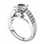 Кольцо с крупным камнем и дорожками камней Os 2701