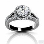 Кольцо с крупным камнем в обрамлении мелких камней Os 2550