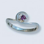 Кольцо с камнем 573