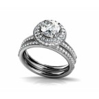 Кольцо двойное с крупным камнем в обрамлении мелких камней Os 2657