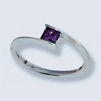 Кольцо с камнем 1715