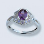 Перстень с камнями 1227