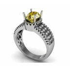 Кольцо с крупным камнем в обрамлении мелких камней Os 2596