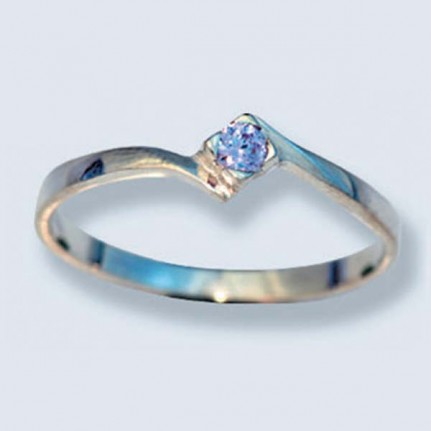 Кольцо с камнем 2026