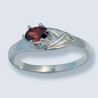 Кольцо с камнем 411